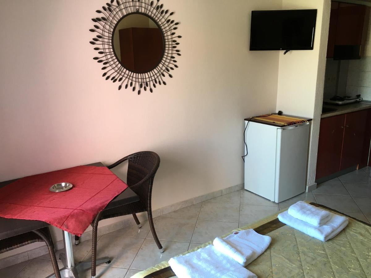 Iliadis House II Apartman Szárti Kültér fotó