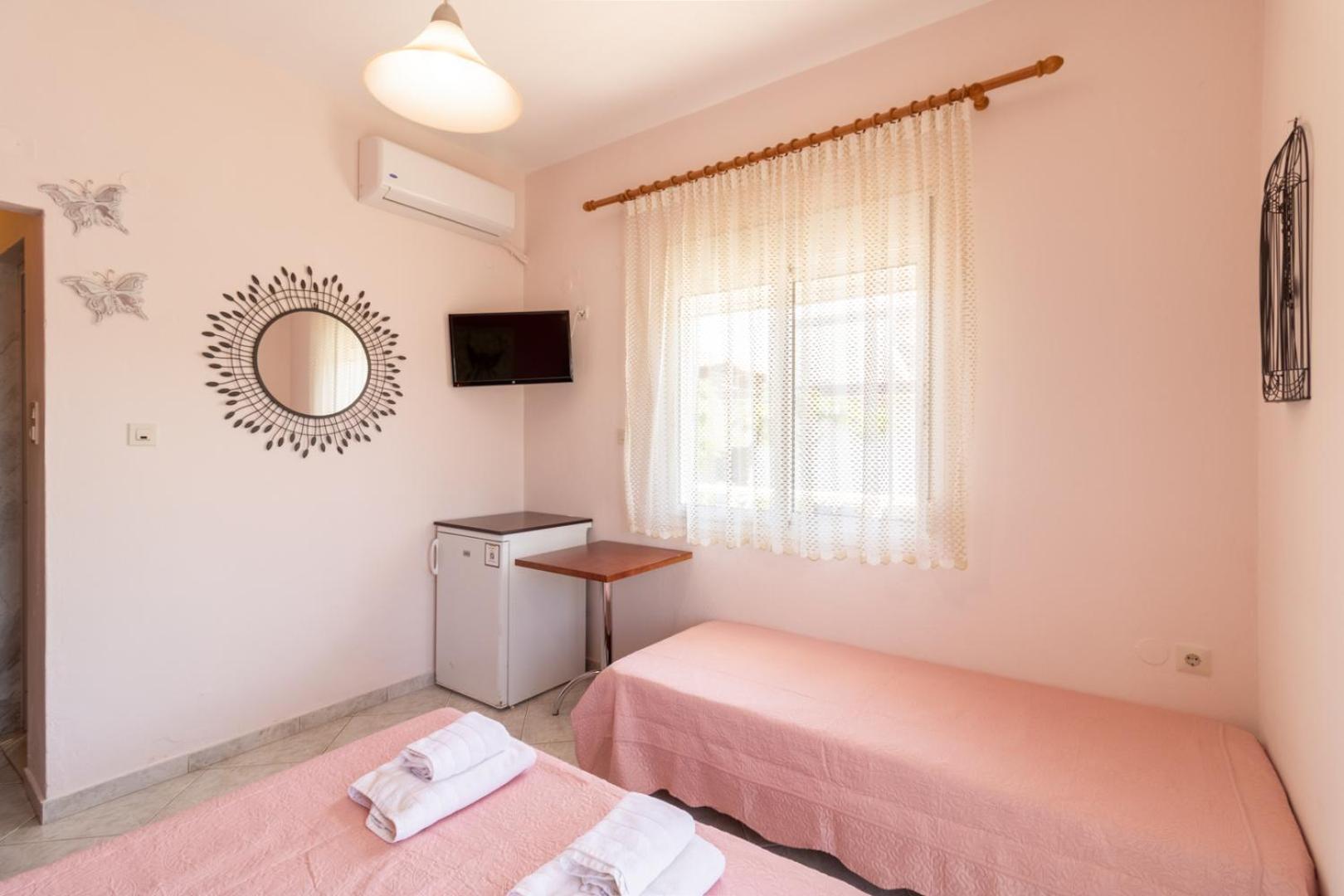 Iliadis House II Apartman Szárti Szoba fotó
